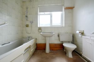 Photo 1- click for photo gallery